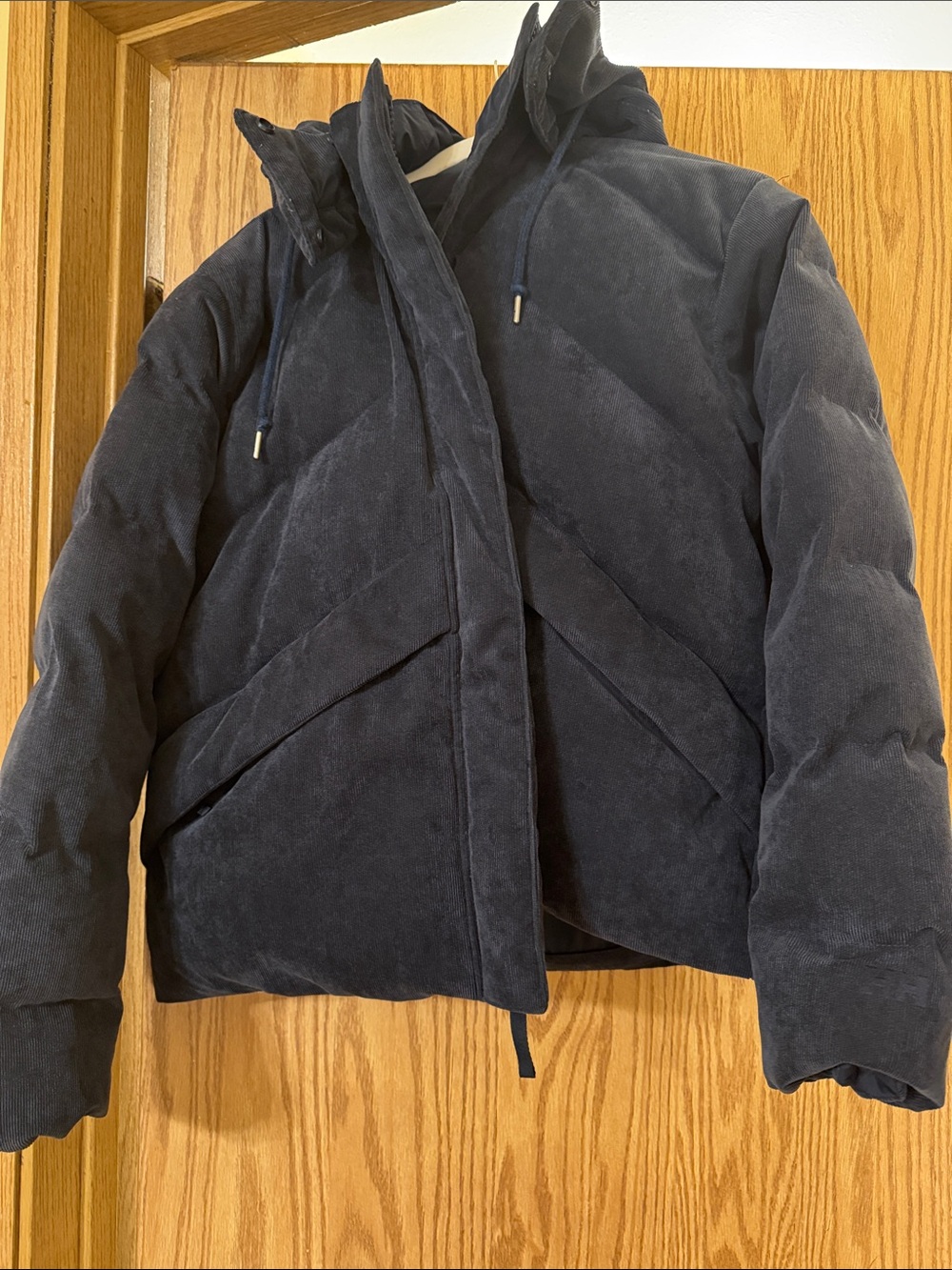 Helly Hansen Navy Blue Women's Puffer Jacket with Hood